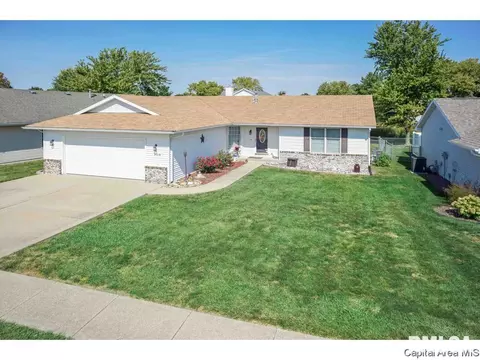 109 Sherry, Springfield, IL 62703 photo 1