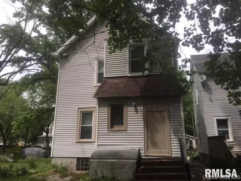630 W Edwards St, Springfield, IL 62704 photo 3