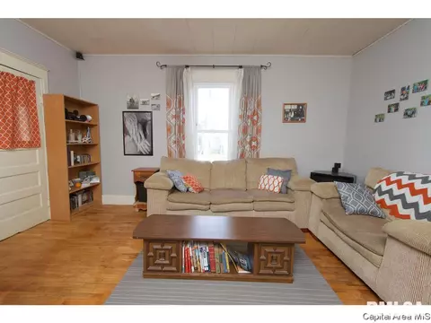 6431 Poe St, Springfield, IL 62707 photo 9