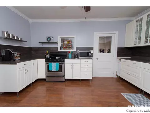6431 Poe St, Springfield, IL 62707 photo 5