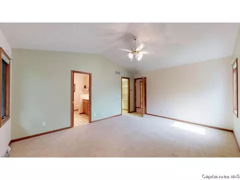 1027 Willowbrook Dr, Springfield, IL 62711 photo 16