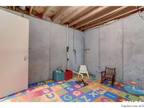 817 Helene, Springfield, IL 62702 photo 22