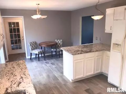 3232 Piper Rd, Springfield, IL 62707 photo 5