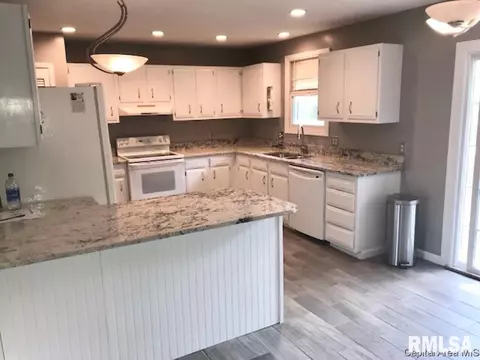 3232 Piper Rd, Springfield, IL 62707 photo 4