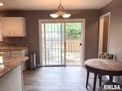 3232 Piper Rd, Springfield, IL 62707 photo 6