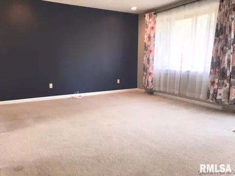 3232 Piper Rd, Springfield, IL 62707 photo 9