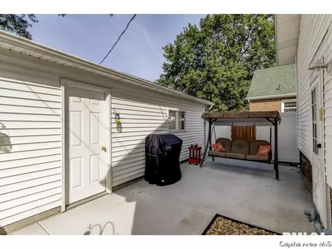 2101 N 7th St, Springfield, IL 62702 photo 28