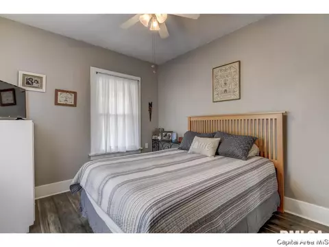 2101 N 7th St, Springfield, IL 62702 photo 18