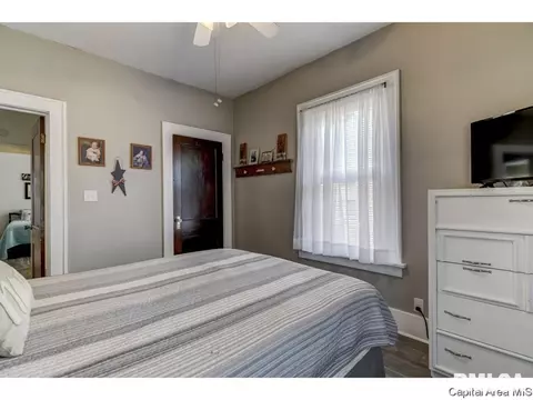 2101 N 7th St, Springfield, IL 62702 photo 19