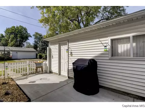 2101 N 7th St, Springfield, IL 62702 photo 33