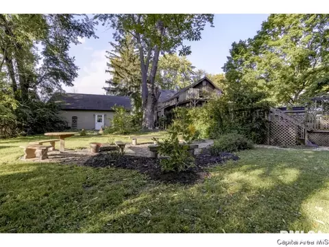 18 Hazel Ln, Springfield, IL 62712 photo 4