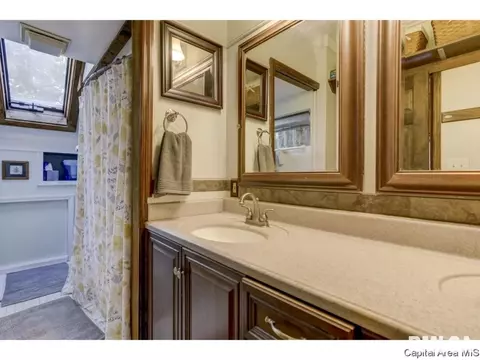 18 Hazel Ln, Springfield, IL 62712 photo 32