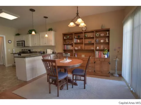 809 Longleaf Ct, Springfield, IL 62711 photo 10