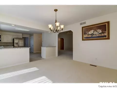 34 Brighton Rd, Springfield, IL 62702 photo 11