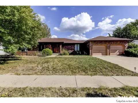 34 Brighton Rd, Springfield, IL 62702 photo 1