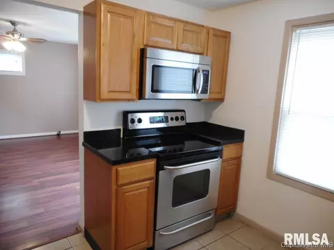 1929 N 22nd, Springfield, IL 62702 photo 5