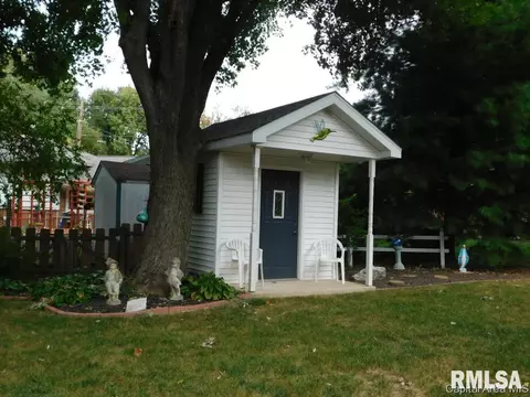 2105 S Park, Springfield, IL 62704 photo 3