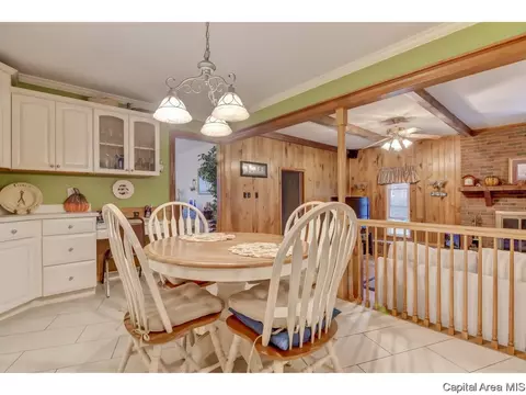 1100 Crescent Ln, Springfield, IL 62704 photo 19