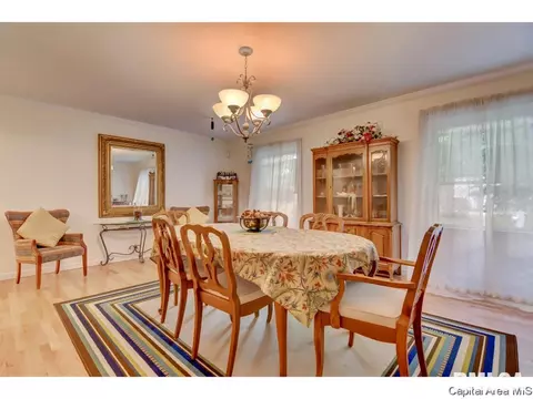 1100 Crescent Ln, Springfield, IL 62704 photo 15