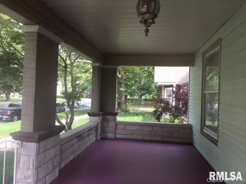 608 S Walnut St, Springfield, IL 62704 photo 3