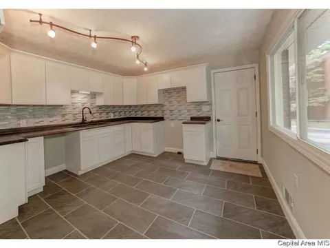 2020 Chatham Rd, Springfield, IL 62704 photo 12