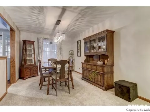 65 Lambert Ln, Springfield, IL 62704 photo 12
