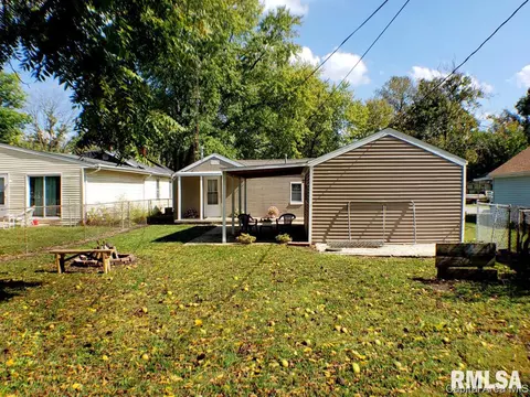 1053 N Ohio, Springfield, IL 62702 photo 13