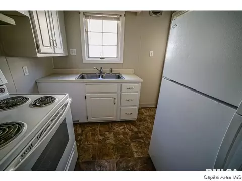 1930 N 6th St, Springfield, IL 62702 photo 17