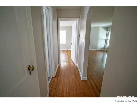 1930 N 6th St, Springfield, IL 62702 photo 22