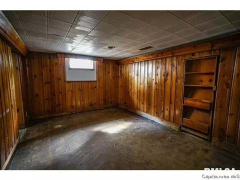 1930 N 6th St, Springfield, IL 62702 photo 32