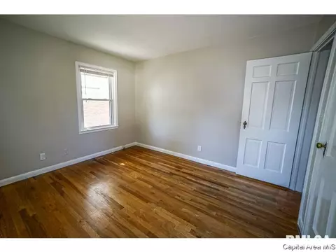 1930 N 6th St, Springfield, IL 62702 photo 25
