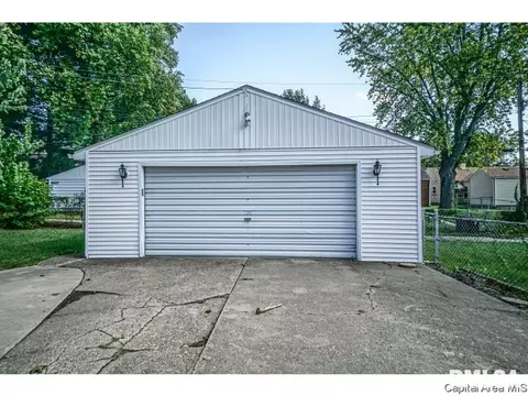 1930 N 6th St, Springfield, IL 62702 photo 6
