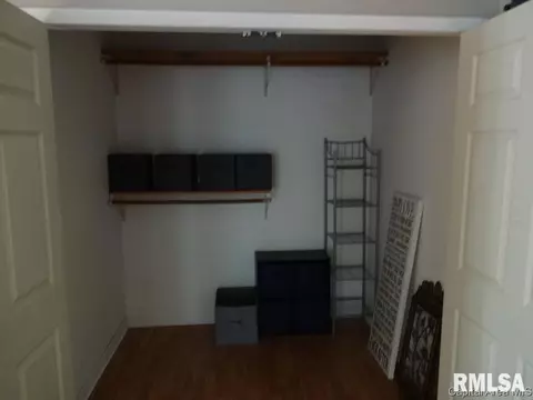 1720 S College St, Springfield, IL 62704 photo 9