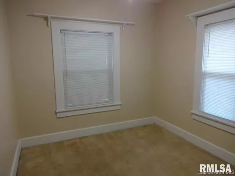 1720 S College St, Springfield, IL 62704 photo 15