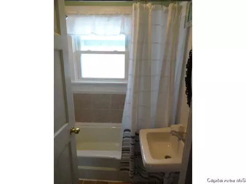 1720 S College St, Springfield, IL 62704 photo 12