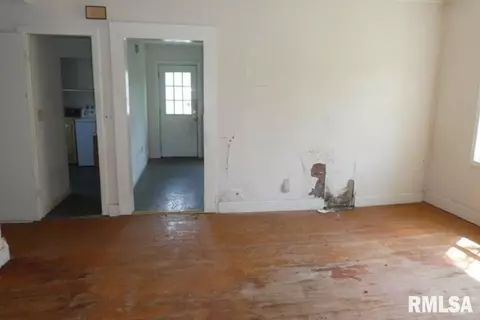 115 Jefferson St, Brighton, IL 62012 photo 6