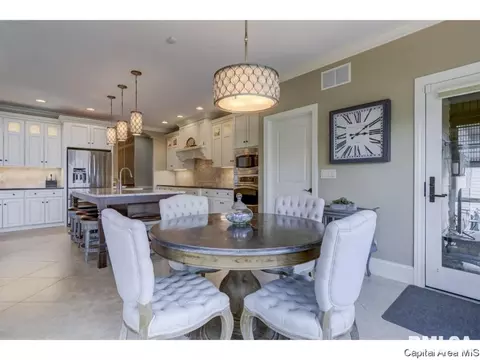 2301 Argonne Ave, Springfield, IL 62704 photo 14