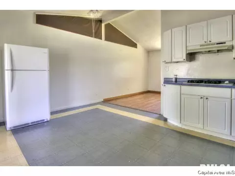 2253 Ramsey, Springfield, IL 62702 photo 6
