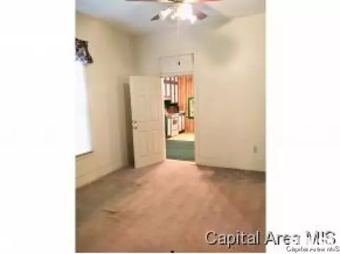 142 N Macarthur, Springfield, IL 62702 photo 9