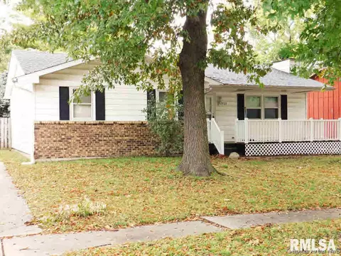 2809 E Black, Springfield, IL 62702 photo 1