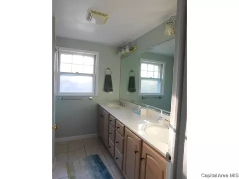 2000 Barberry Dr, Springfield, IL 62704 photo 19