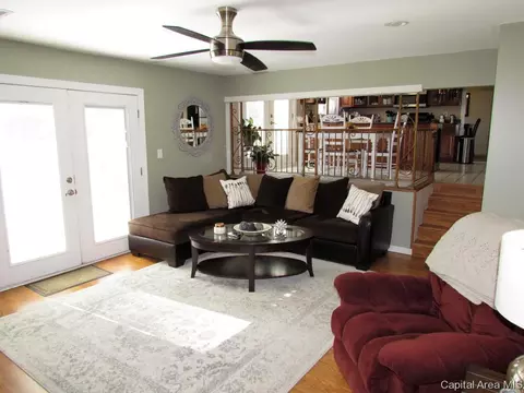 18 Groton Dr, Springfield, IL 62702 photo 10