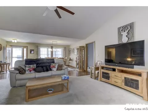 6727 Phlox Dr, Springfield, IL 62712 photo 7