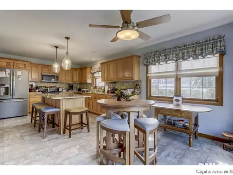 6727 Phlox Dr, Springfield, IL 62712 photo 11