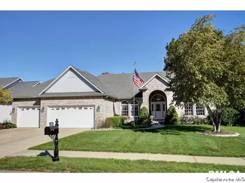 2013 W Laurel St, Springfield, IL 62704 photo 1