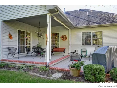 2013 W Laurel St, Springfield, IL 62704 photo 32