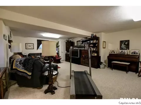 2013 W Laurel St, Springfield, IL 62704 photo 28