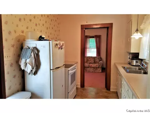 2308 S 11th St, Springfield, IL 62703 photo 14