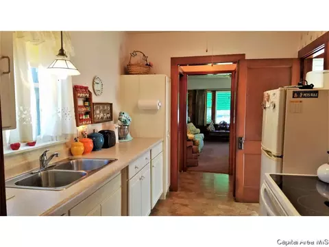 2308 S 11th St, Springfield, IL 62703 photo 12