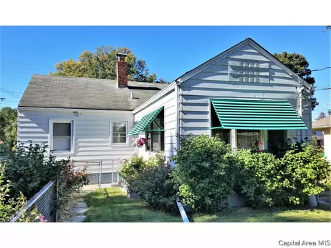 2308 S 11th St, Springfield, IL 62703 photo 6